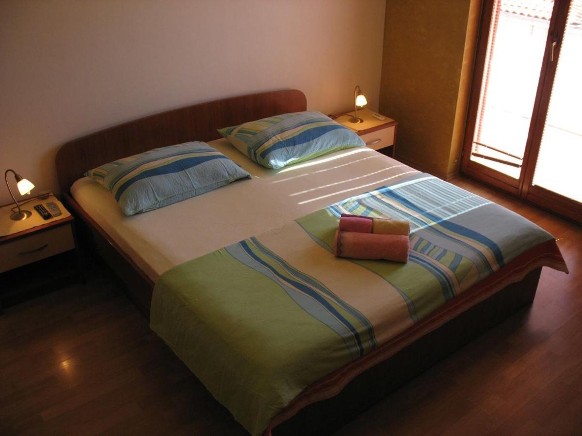 Accomodation Noki21 Ровинь Экстерьер фото